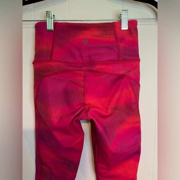 Athleta Red Leggings Soft Tapered Design - Picture 3 of 4